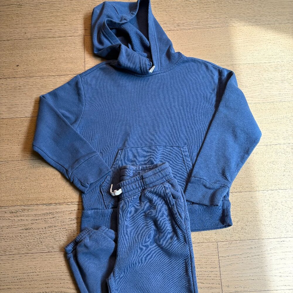 Old Navy Gender-Neutral Pullover Hoodie & Jogger Sweatpants Set for Kids